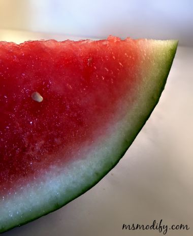 5 reasons to eat watermelon