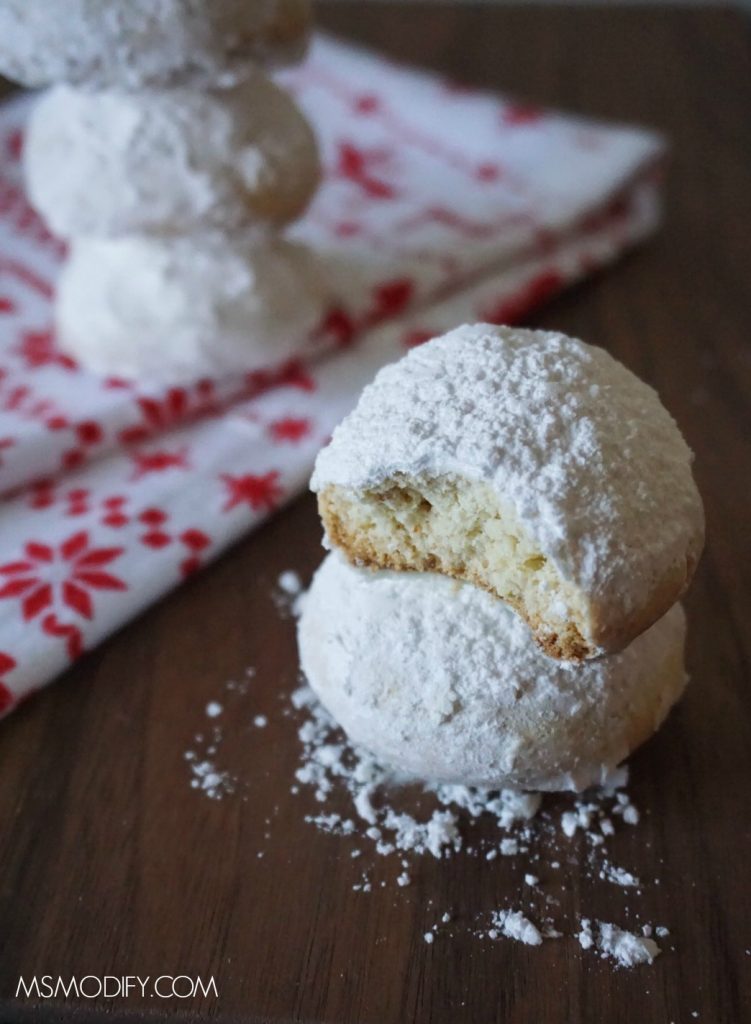 gluten free Kourambiedes - Greek Christmas Cookies