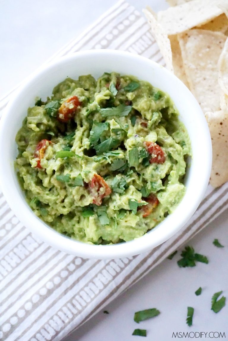 Roasted Tomato Guacamole - MsModify